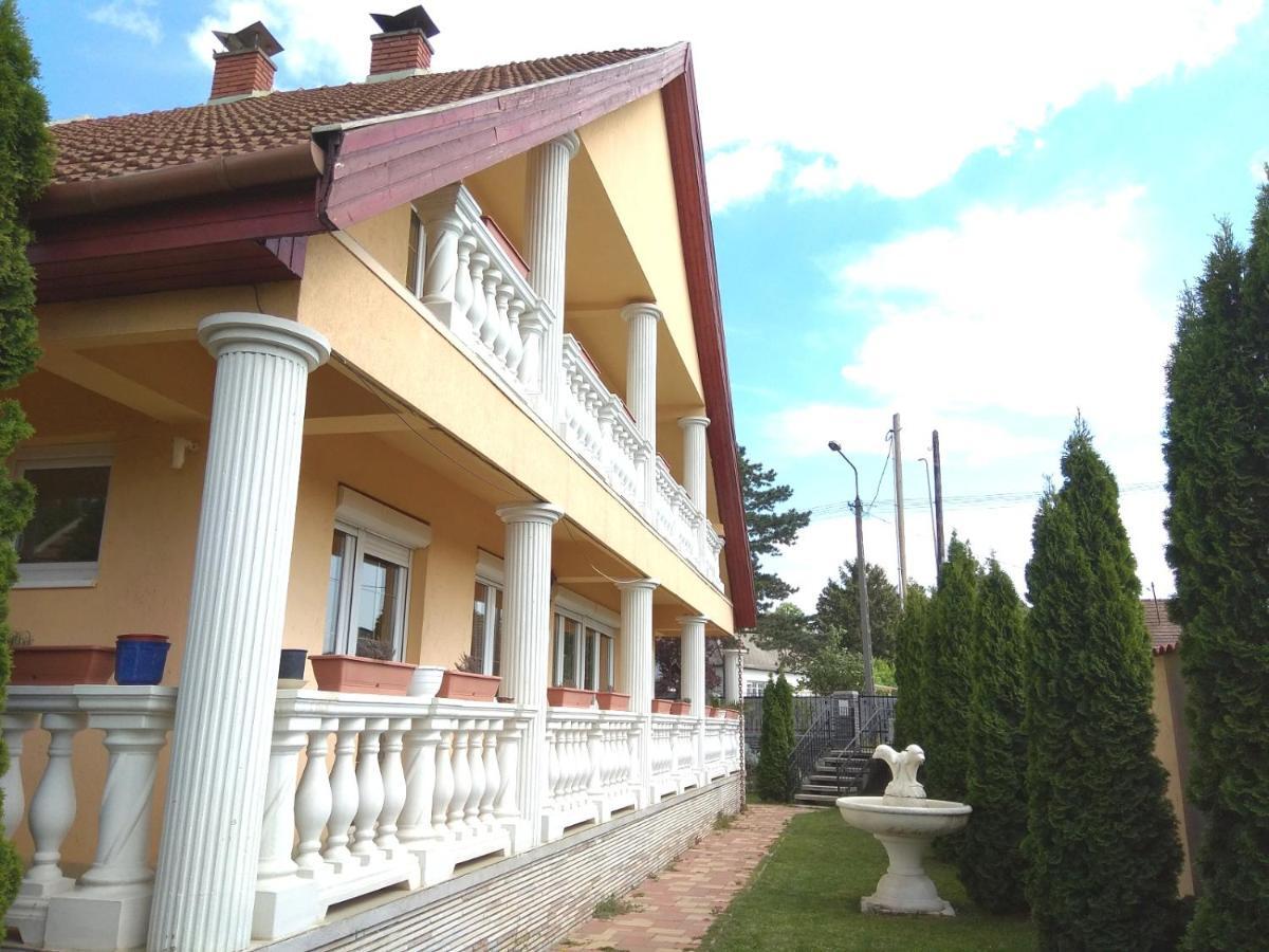 Koppi Haz Villa Siofok Exterior photo